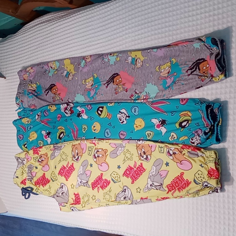 3 Pairs Women's Jogger Style Lounge/Pajama Pants Rugrats -Looney Tunes-Tom&Jerry